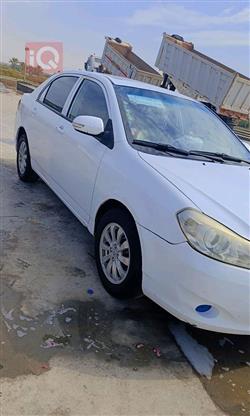 بی وای دی F3